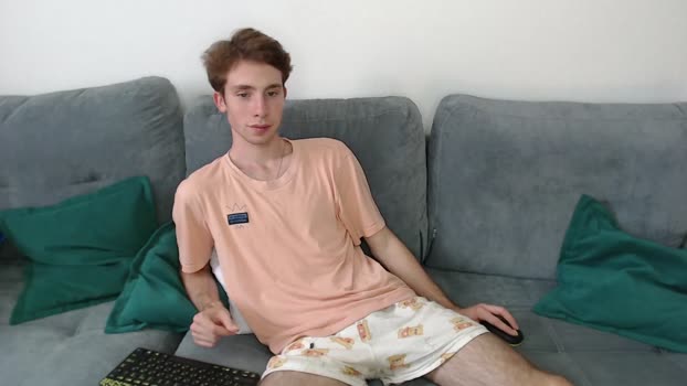 cute_brian 22-08-2025 video toy