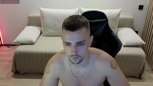 larstar01 22-08-2025 video natural