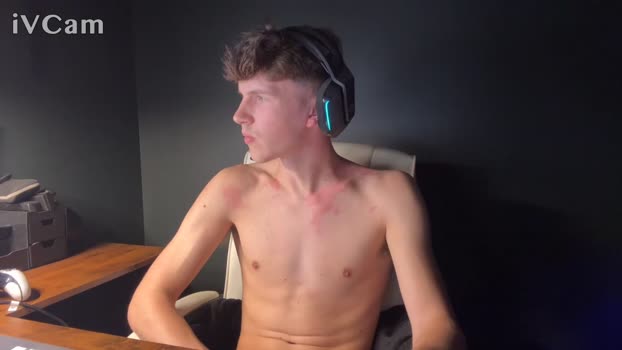 lewisboothyy 23-08-2025 video big