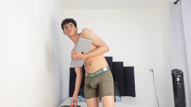 marcoalexlatino 23-08-2025 video big