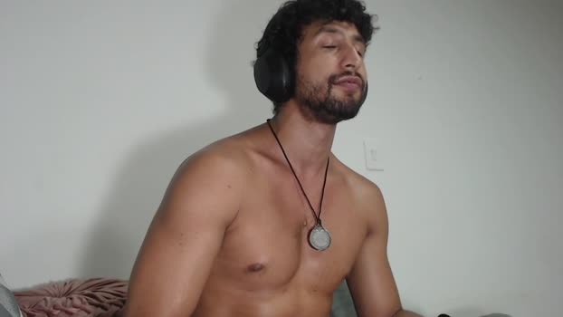 alferiel 24-08-2025 video jerking