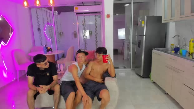 boysdeluxemilitary 04-09-2025 video ass