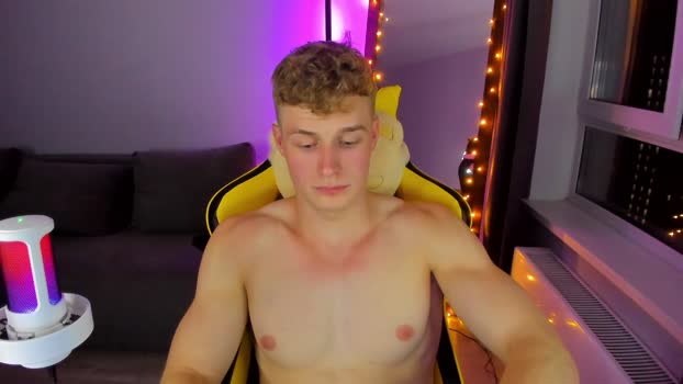 kurt_hanssen 04-09-2025 video striptease