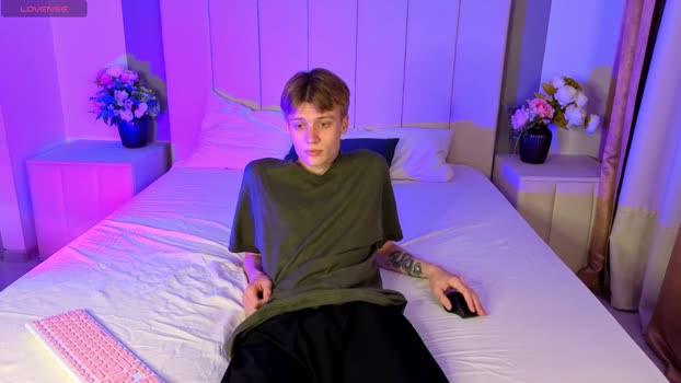 louie_evans 03-09-2025 video suckcock