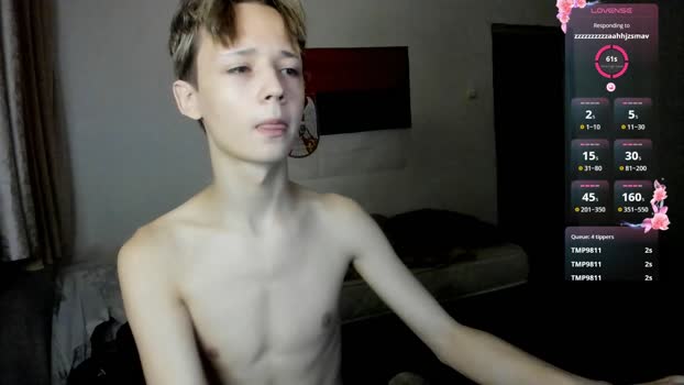 1vampirella_gs 08-09-2025 video kissing