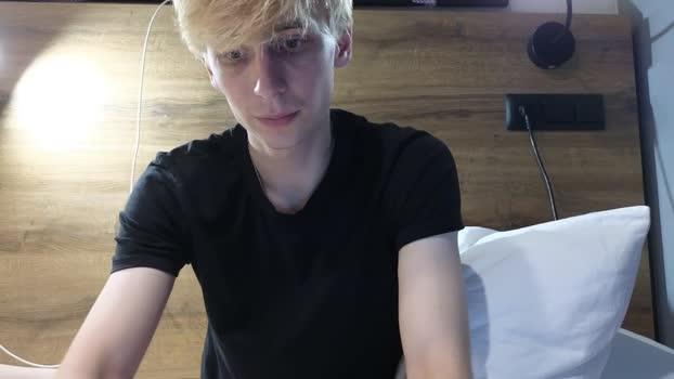 candyflipboy<