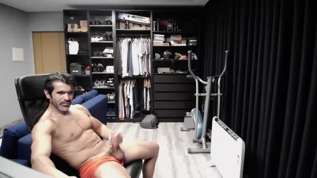 latino23bom 11-09-2025 video handsome