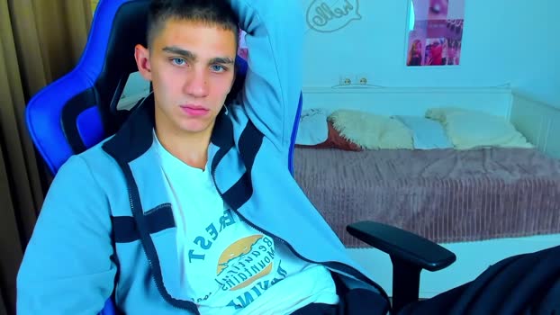 frank_mooree 15-09-2025 video beauty