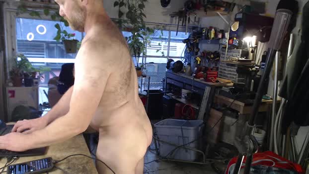 seattlemanwhore 15-09-2025 video kiss