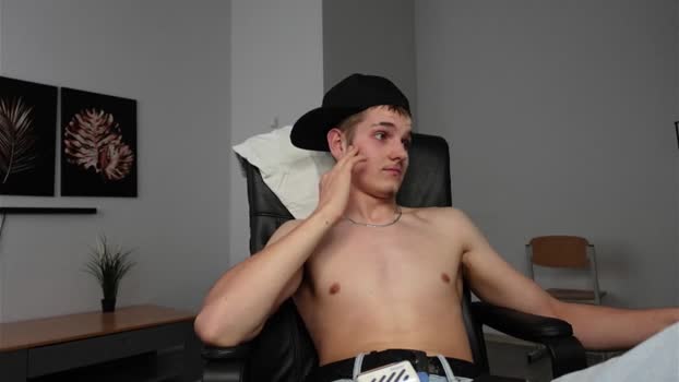 eric_poston 17-09-2025 video striptease