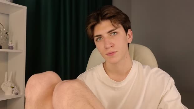 oliver_starboy 17-09-2025 video striptease