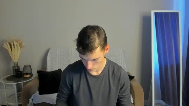 max_foks 18-09-2025 video striptease