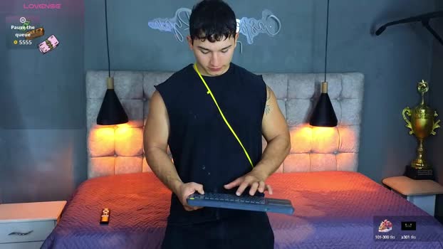 horny_nick18 22-09-2025 video play