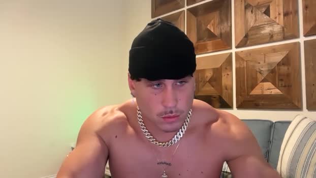 hungkingg22 22-09-2025 video Topless