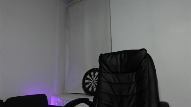 eric_poston 25-09-2025 video lick