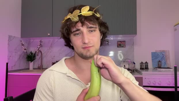 manolein 26-09-2025 video Pretty