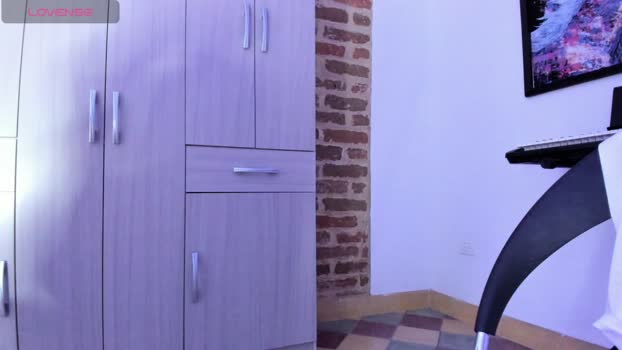 horse_man2 30-09-2025 video sexyfeet