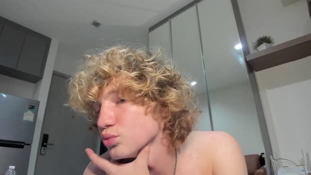 leo_wildd 01-10-2025 video big