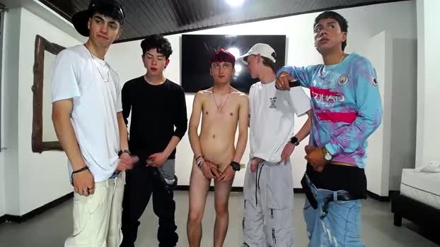 gnecos 01-10-2025 video horny