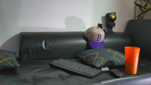 nixon347932 04-10-2025 video lick