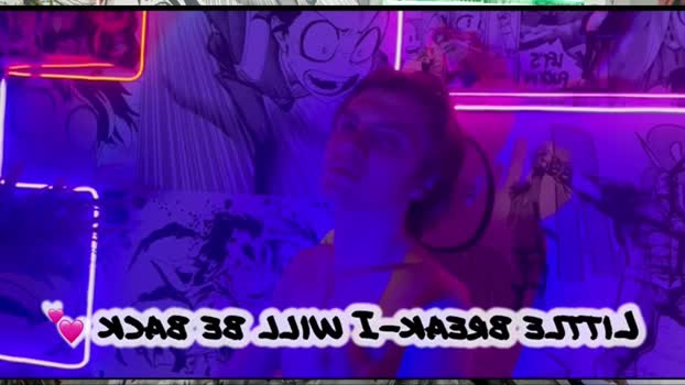 otto_williams 05-10-2025 video kissing