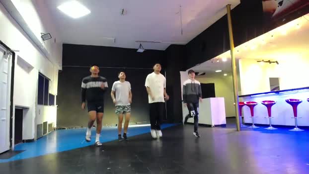 frotloops 06-10-2025 video fingering