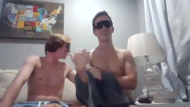 captain_chris8 08-10-2025 video handsome