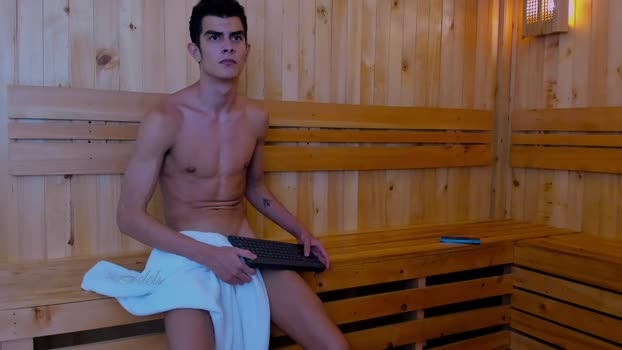 soccer_hot 08-10-2025 video gag