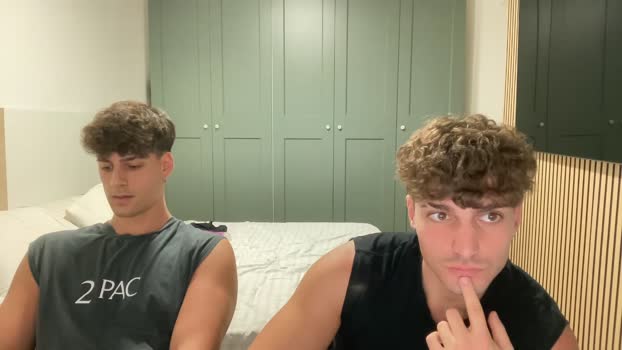 italianboy092 09-10-2025 video Show