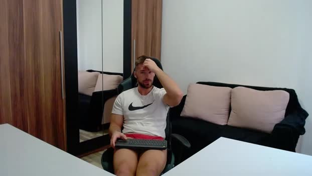 darius_94 10-10-2025 video toys