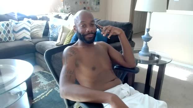 marrieddlbottomhungdltop 10-10-2025 video fuckme