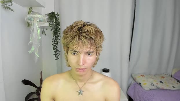 santy_kitty 12-10-2025 video fuckhard