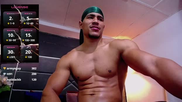 adam_fit19cm 13-10-2025 video strip