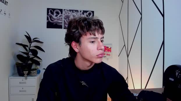 chrristopher77 14-10-2025 video Recorded