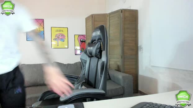 classied 15-10-2025 video fuck