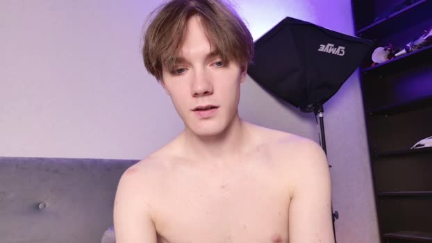 callmenineoneseven 16-10-2025 video gag