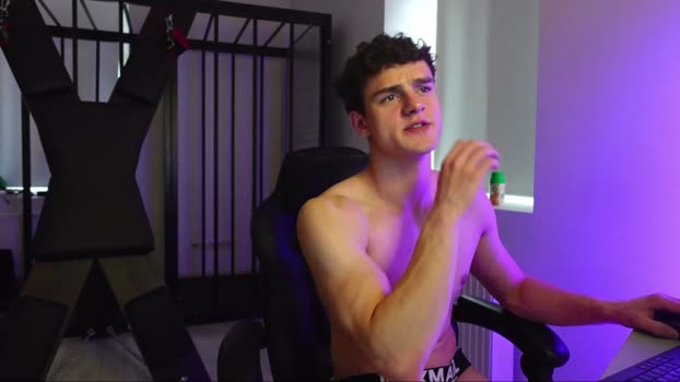 eric_poston 16-10-2025 video jerking