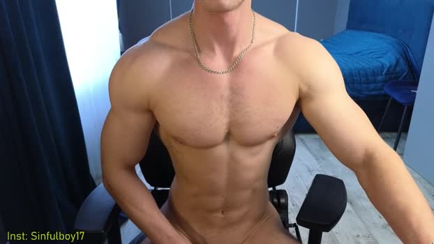 sinfulboyyy<