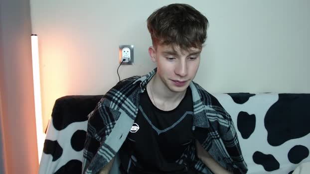 cute_brian 16-10-2025 video suck