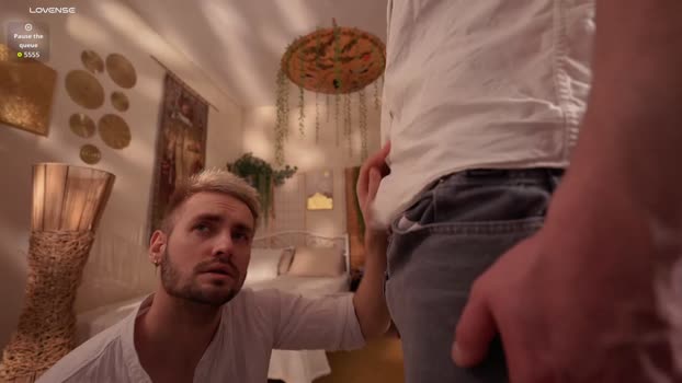 enjohnny 16-10-2025 video suckcock