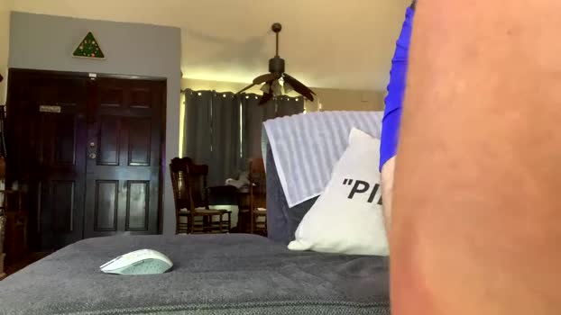 wentbrokeonstrippers 16-10-2025 video jerkoff