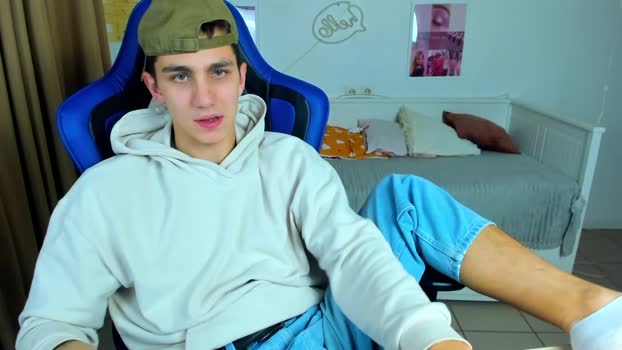 frank_mooree 18-10-2025 video toy