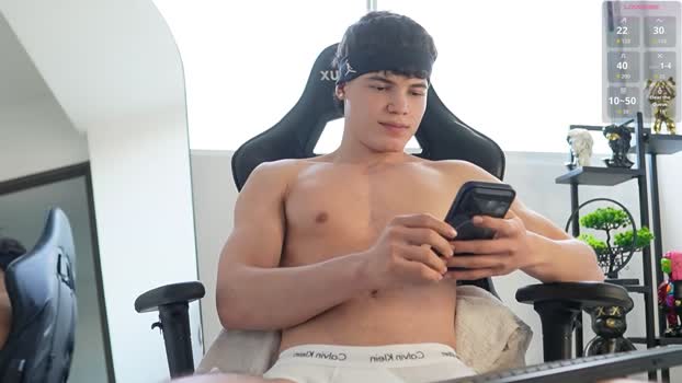 max_cortes1_ 18-10-2025 video fingers