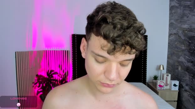 naughty_twink_ 19-10-2025 video ass