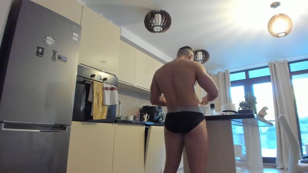 roberto4ever 20-10-2025 video toy