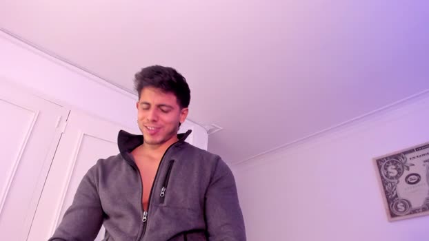 ashton_coleman_ 21-10-2025 video cute