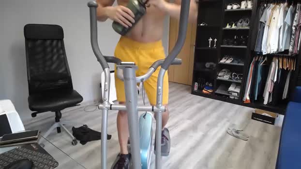 latino23bom 24-10-2025 video sweet