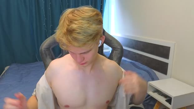 meow_mickey 24-10-2025 video lovense