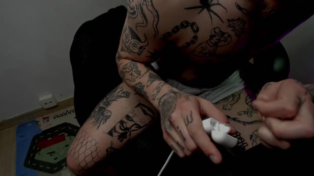 _layne 26-10-2025 video amateur