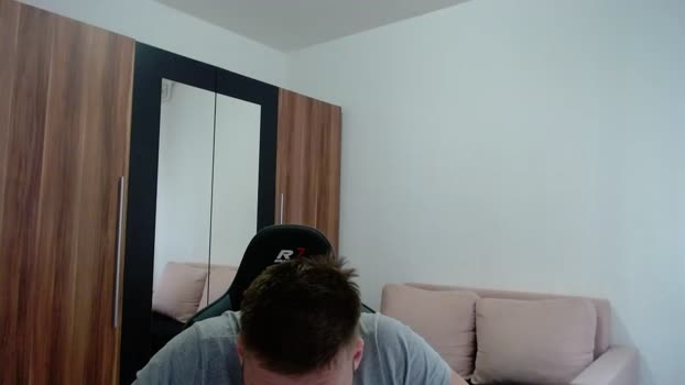 darius_94 26-10-2025 video bigballs